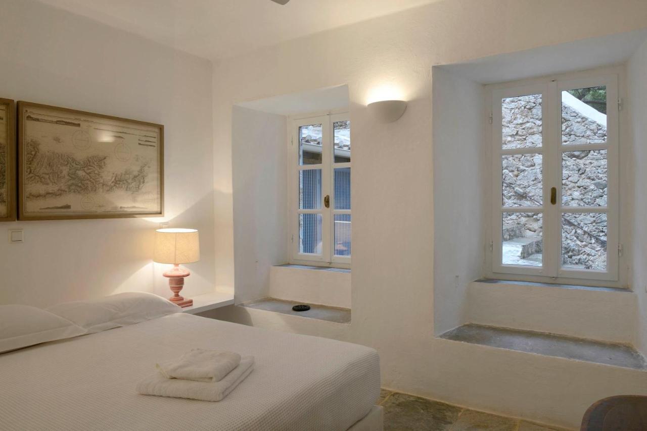 Bed and Breakfast Patrick & Joan Leigh Fermor House Кардамили Экстерьер фото