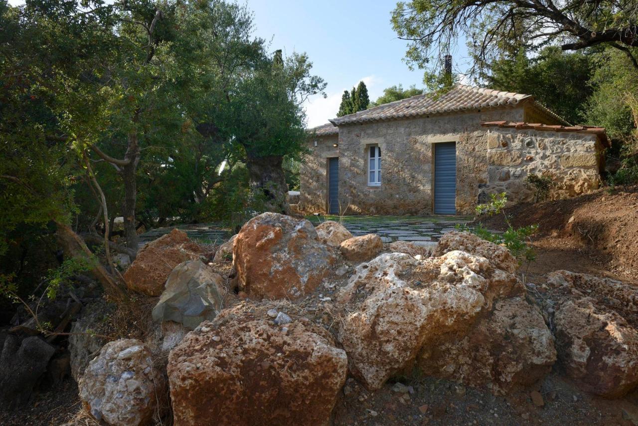 Bed and Breakfast Patrick & Joan Leigh Fermor House Кардамили Экстерьер фото