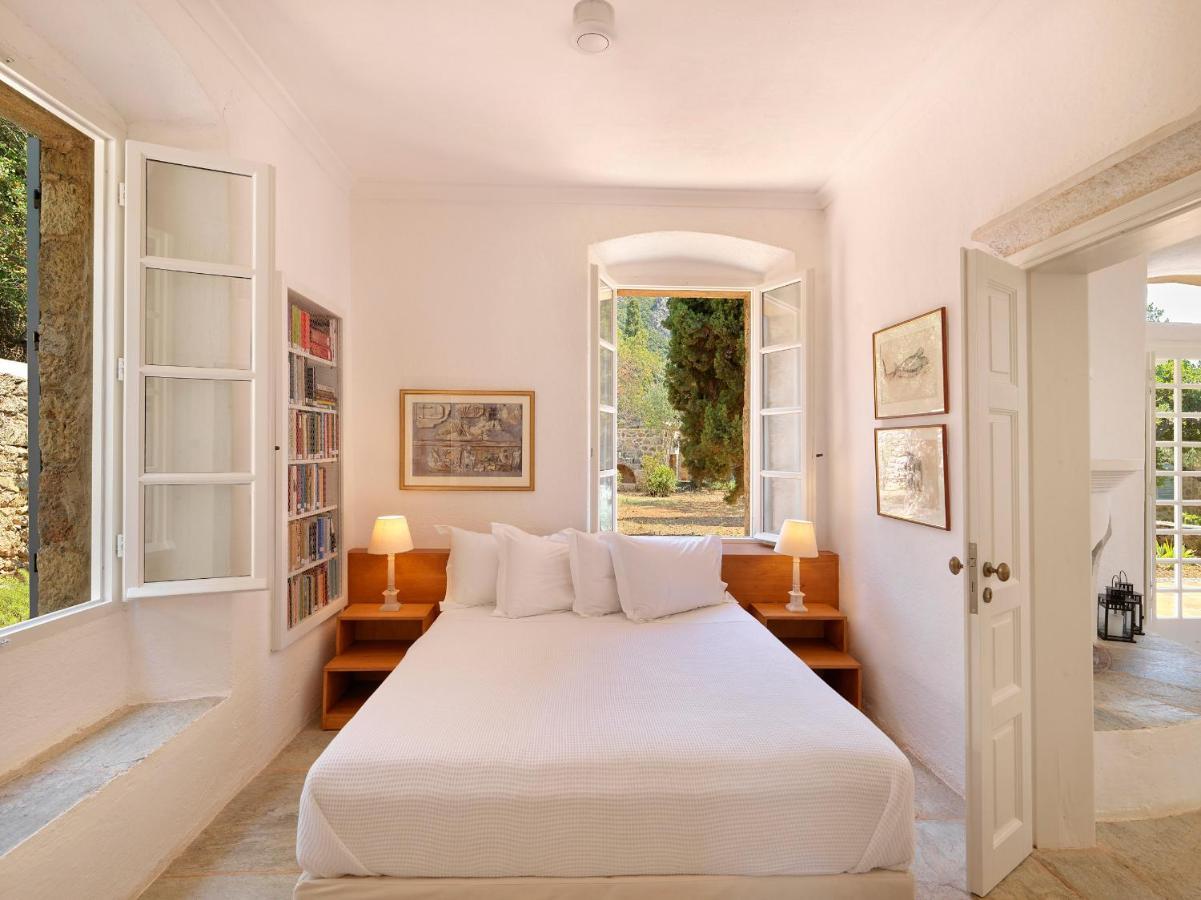Bed and Breakfast Patrick & Joan Leigh Fermor House Кардамили Экстерьер фото